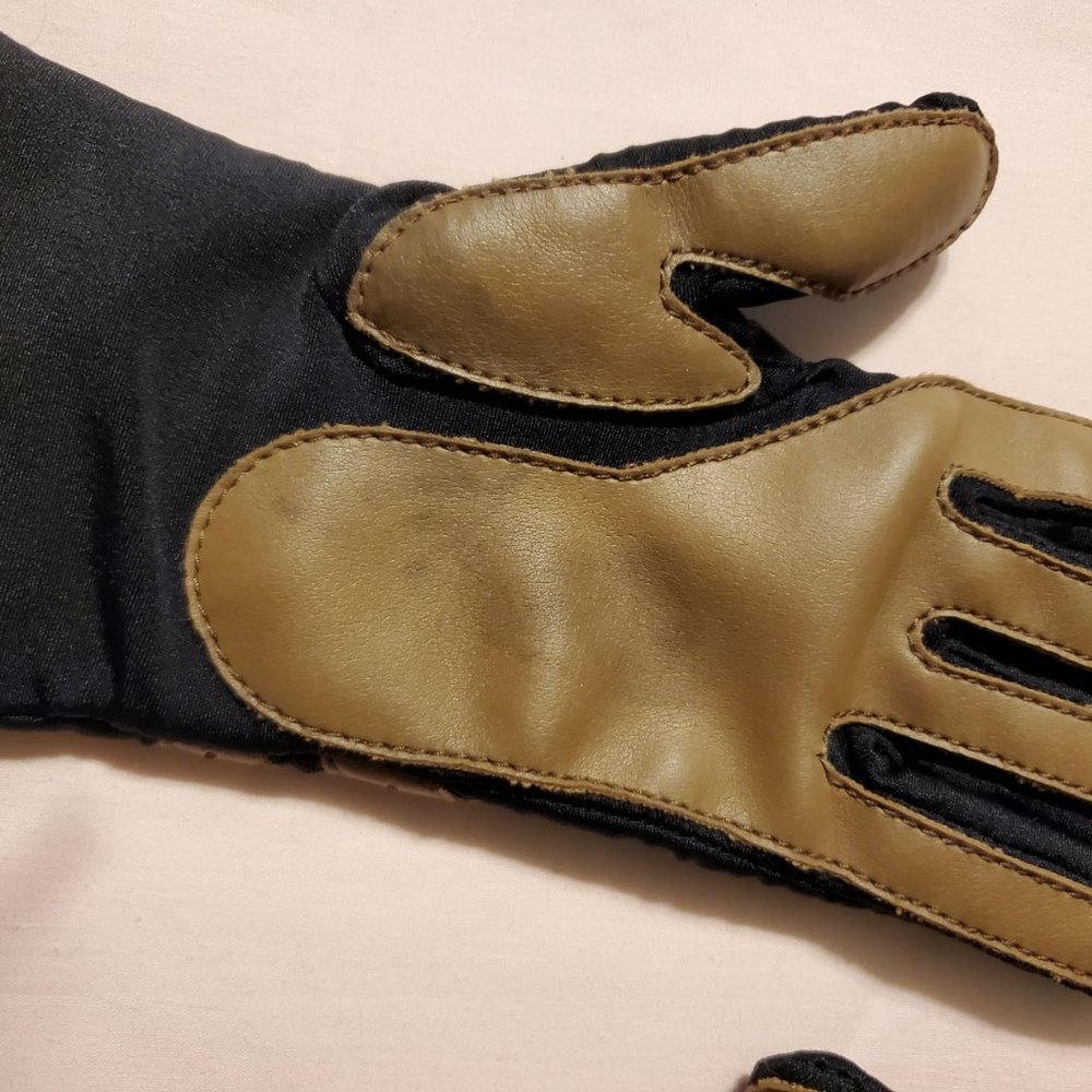 Leggs Ladies Gloves - Picture 5 of 5